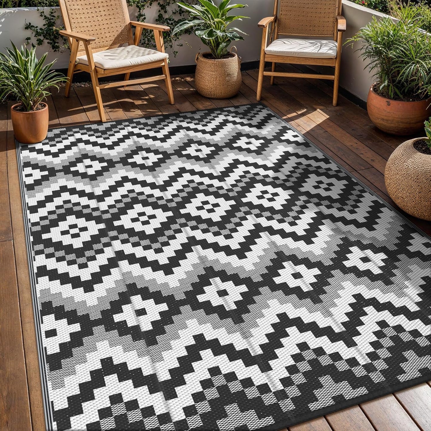 GENIMO Diamond Geometric Print Double Sided Waterproof Outdoor Rug