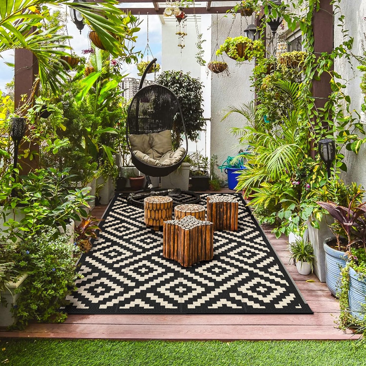 GENIMO Rhombic Printed Double Sided Waterproof Outdoor Rug Black