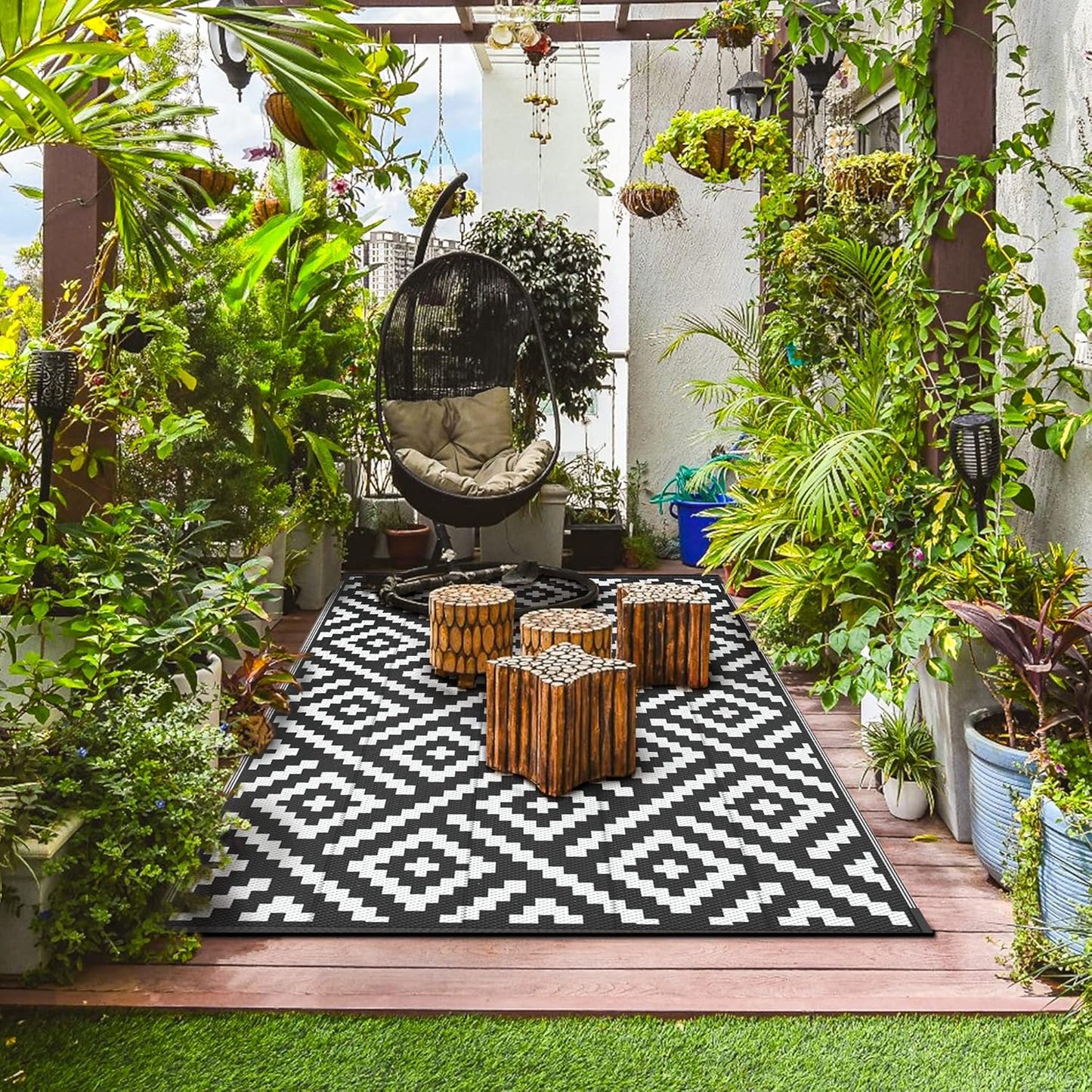 GENIMO Rhombic Printed Double Sided Waterproof Outdoor Rug Black