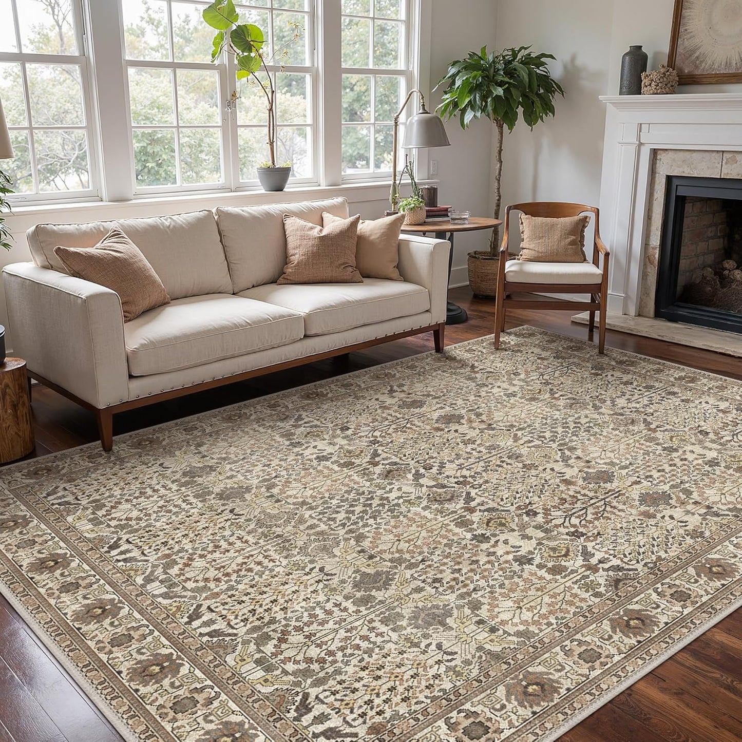 GENIMO Vintage Floral Rug Non-Shedding Distressed Area Rug