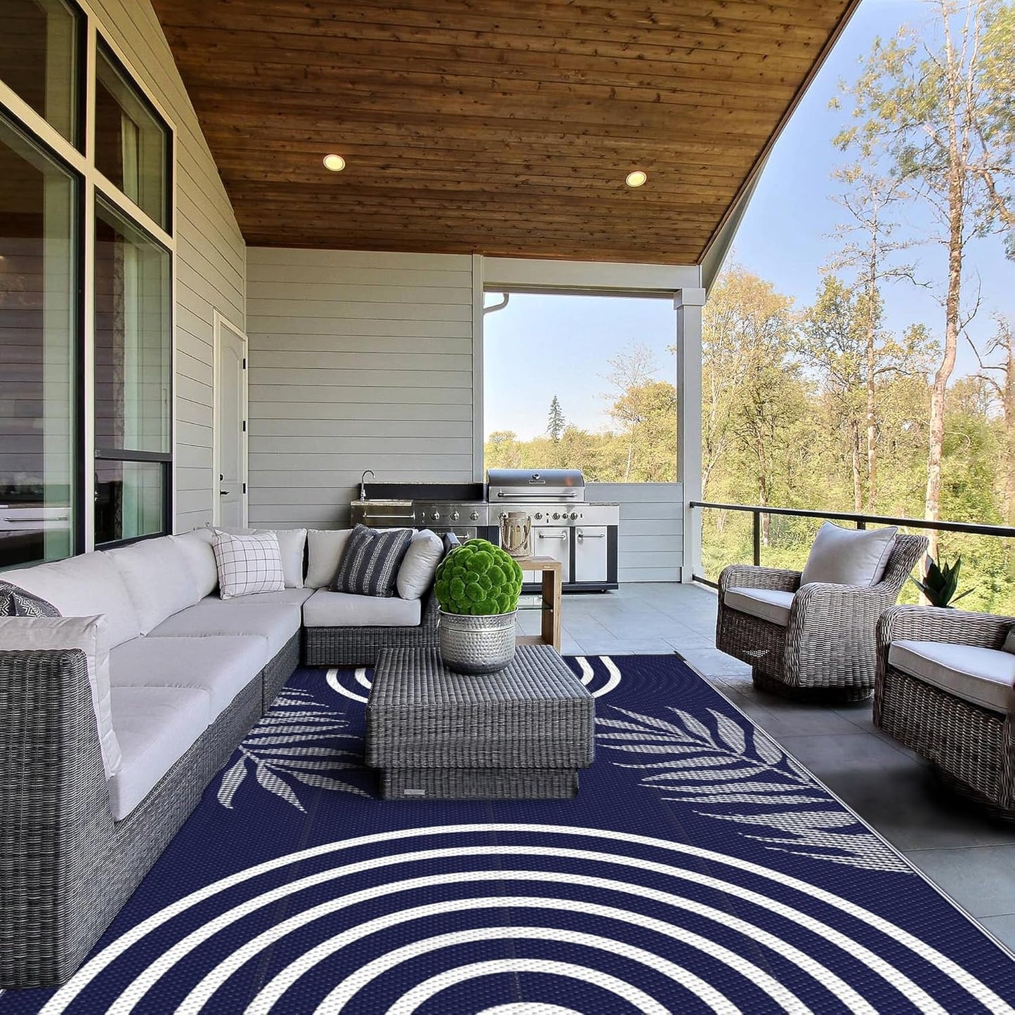 GENIMO Oval Stripe Geometric Pattern Reversible Waterproof Outdoor Rug