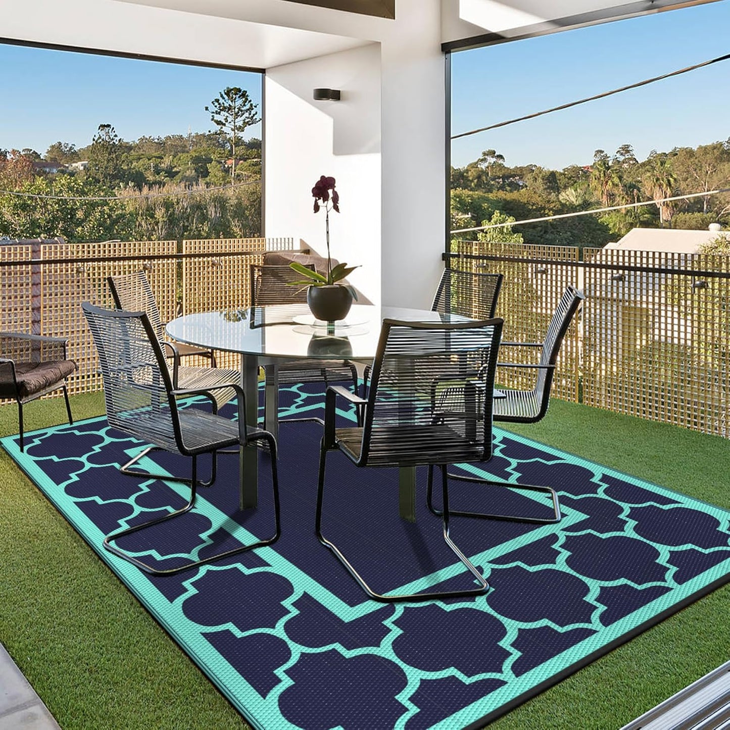 GENIMO Symmetrical Geometric Aesthetic Waterproof Reversible Outdoor Rug Blue