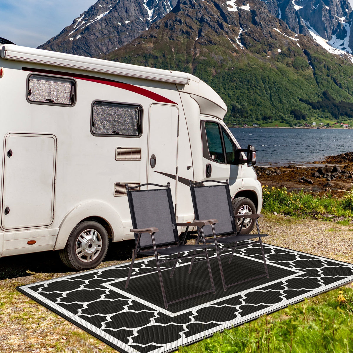 Camping with Outdoor Rugs: Embrace Nature Comfortably! - GENIMO