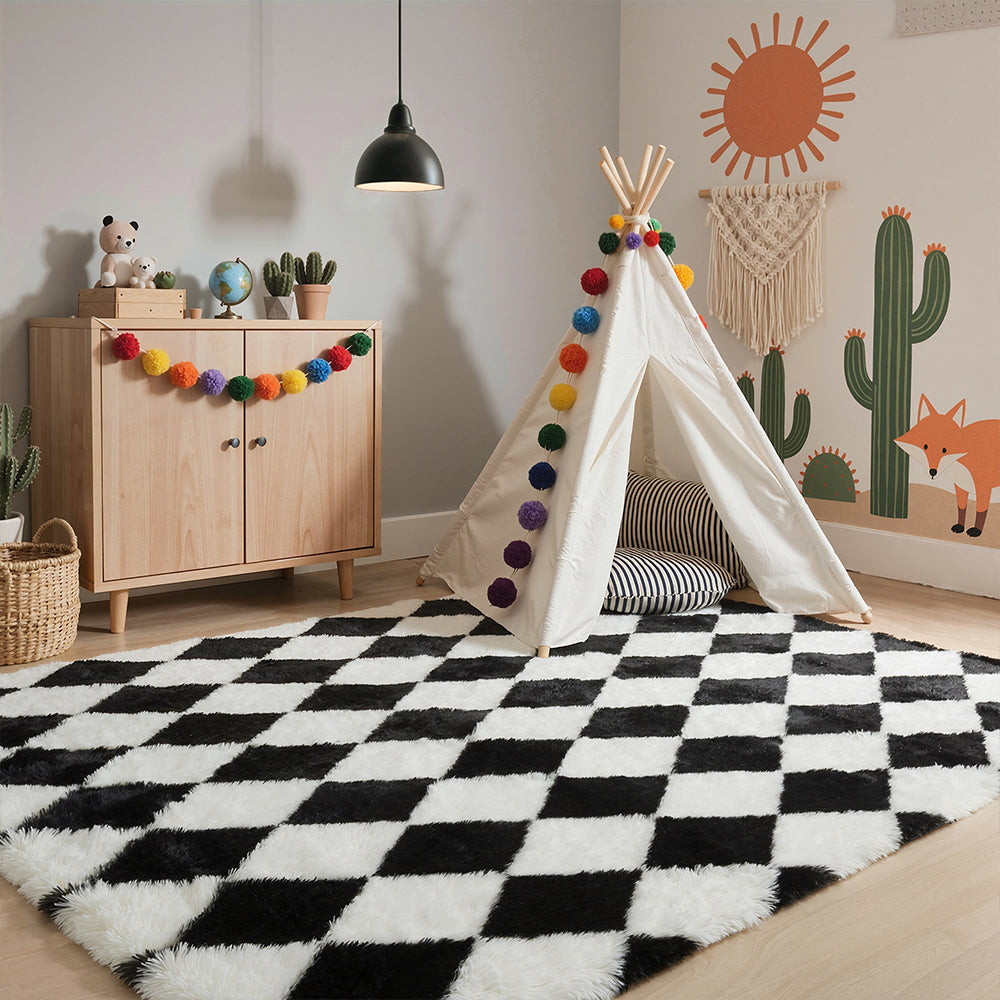 Haven Checkered Fluffy Shag Rug in Black & White | GENIMO