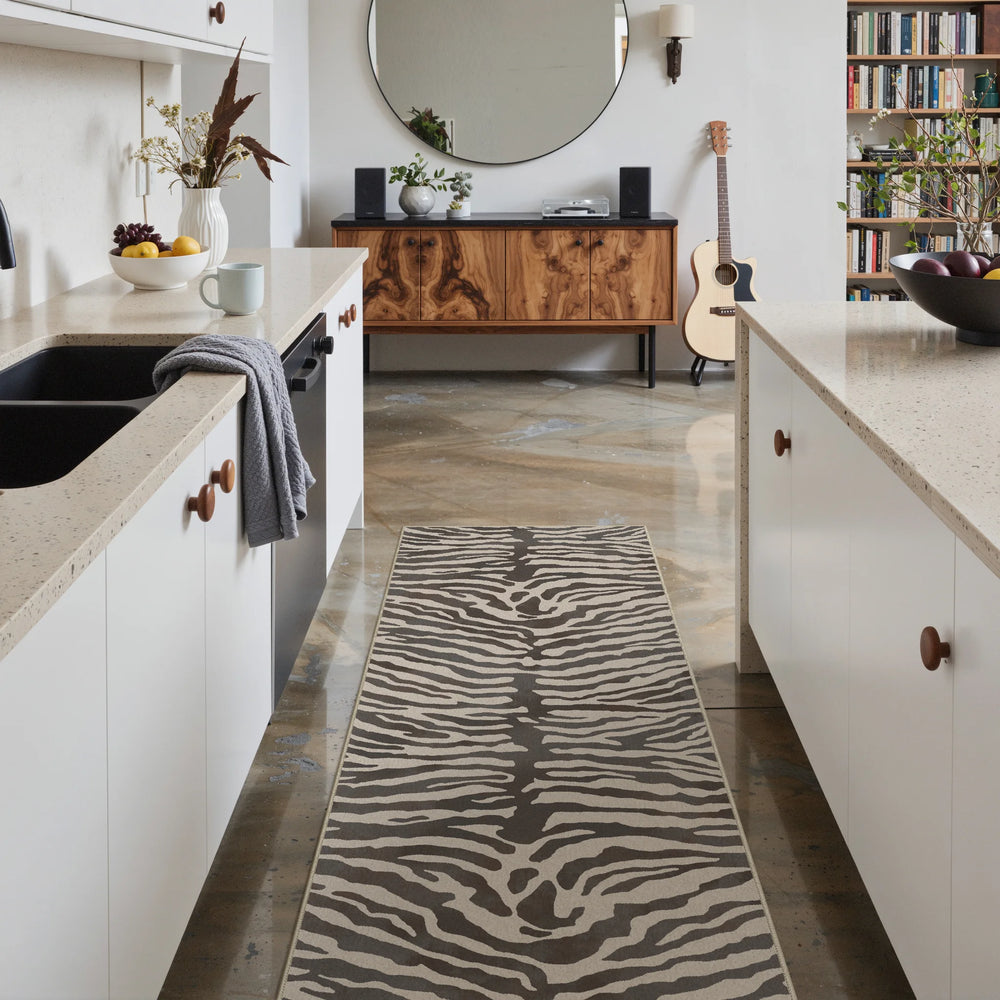 Zeno Modern Zebra Print Washable Rug in Ivory | GENIMO