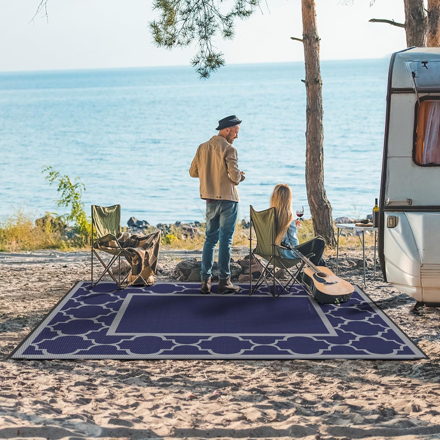GENIMO Symmetrical Geometric Aesthetic Waterproof Reversible Outdoor Rug Blue