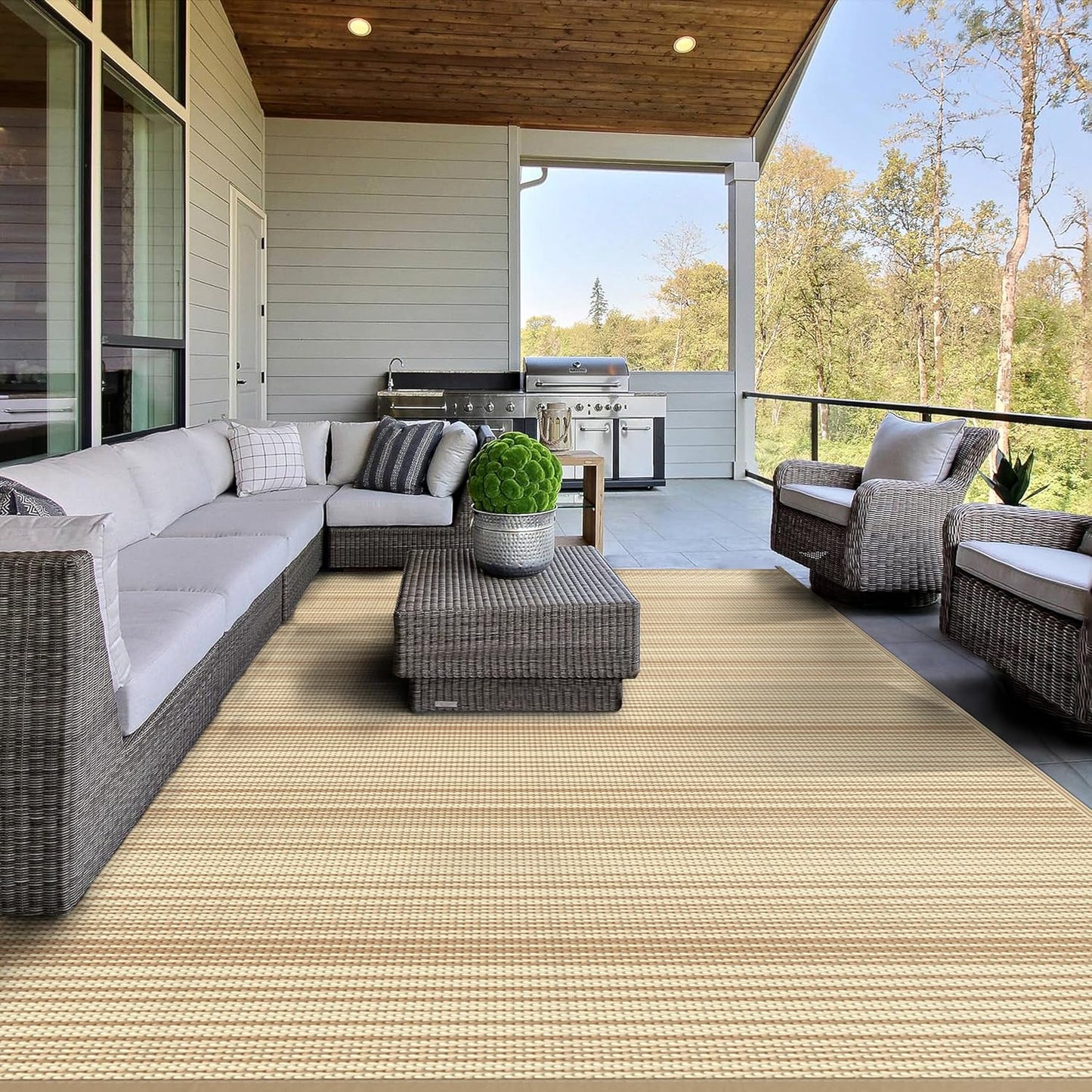 GENIMO Simple Striped Waterproof Outdoor Rug