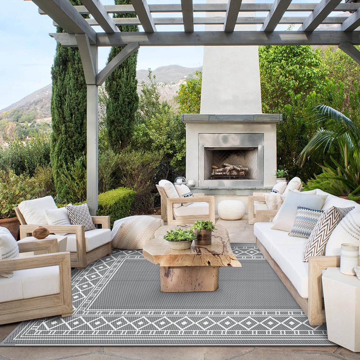 GENIMO Bohemian Style Waterproof Outdoor Rug