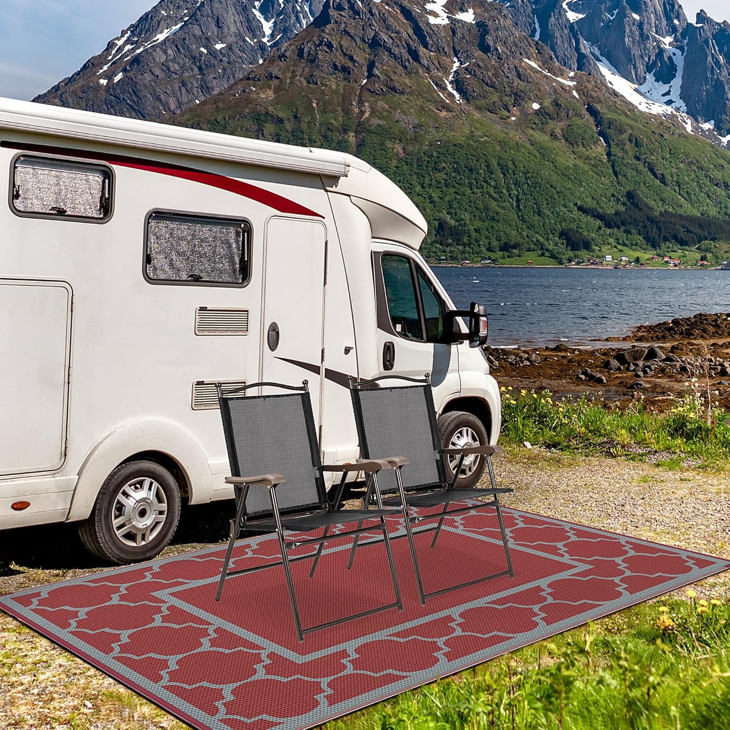 GENIMO Symmetrical Geometric Aesthetic Waterproof Reversible Outdoor Rug Gray
