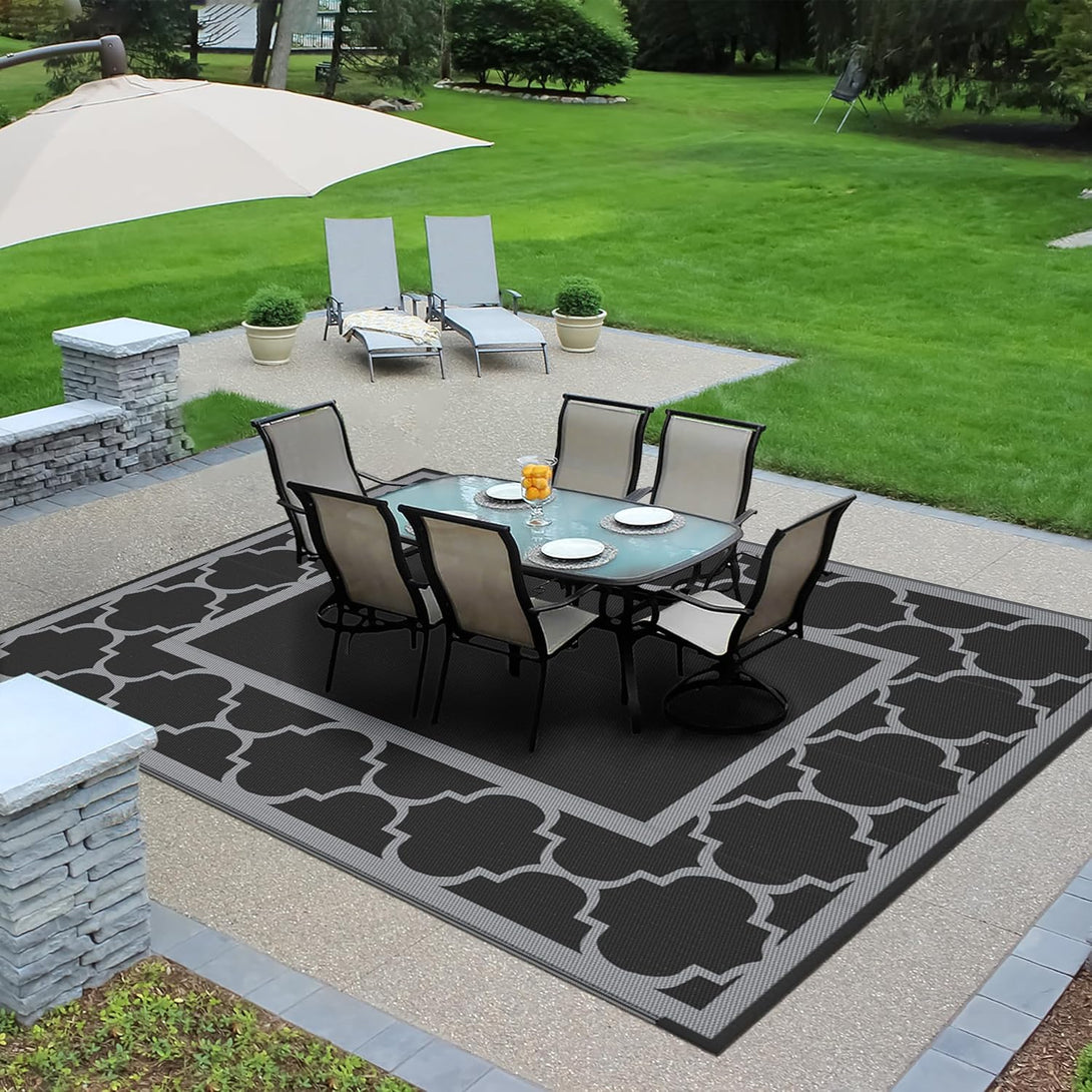 GENIMO Symmetrical Geometric Aesthetic Waterproof Reversible Outdoor Rug Black - 