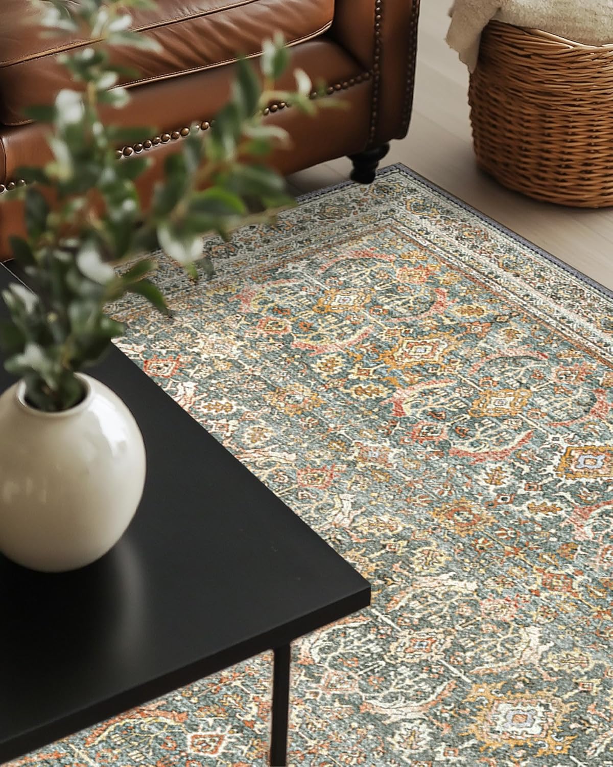 Darven Vintage Bohemian Symmetrical Rug in Warm Tone | GENIMO